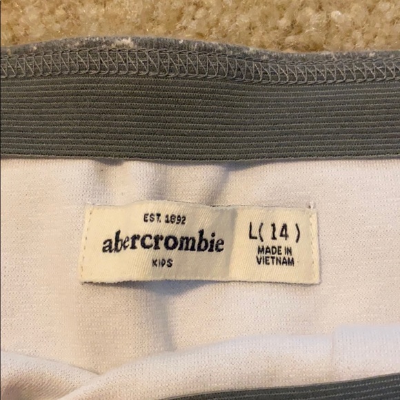 Abercrombie skirt - Picture 2 of 4